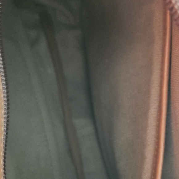 Buffalo Jackson Brown Leather SATCHEL/ Briefcase with Metal Accents - Picture 10 of 10